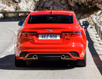 Jaguar XE P300 S R-Dynamic AWD [Worldwide] '2019–pr.