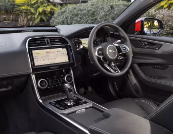 Panel frontal Jaguar XE P300 SE R-Dynamic [Australia] '2019–pr.