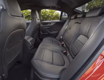 Interior Jaguar XE P300 SE R-Dynamic [Australia] '2019–pr.