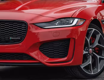 2020 Jaguar XE P300 R-Dynamic [North America] '2019–20