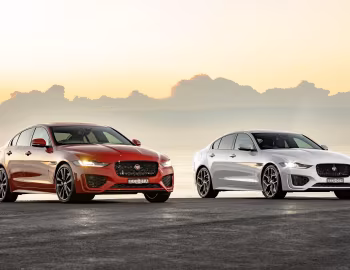 Jaguar XE P300 SE R-Dynamic [Australia] '2019–pr.