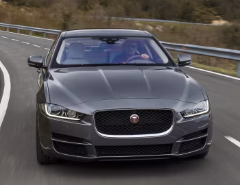 Jaguar XE 20d Portfolio [Worldwide] '2015–19