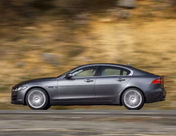 Jaguar XE 20d Portfolio [Worldwide] '2015–19