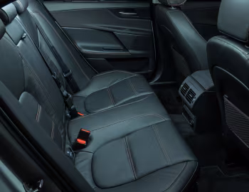 Interior Jaguar XE 20t Prestige [Australia] '2015–19