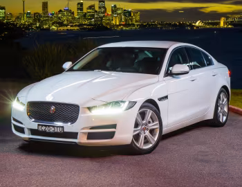 Jaguar XE 20t Prestige [Australia] '2015–19