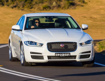 Jaguar XE 20t Prestige [Australia] '2015–19