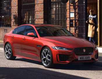 Jaguar XE P300 S R-Dynamic AWD [Worldwide] '2019–pr.
