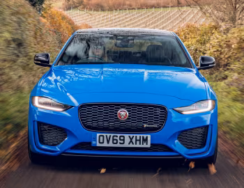 Jaguar XE R-Dynamic "Reims Edition" [UK-spec] '2020
