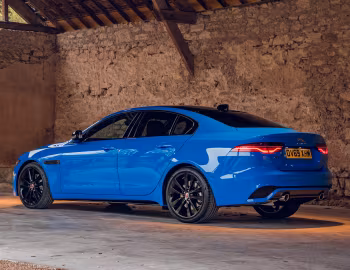 Jaguar XE R-Dynamic "Reims Edition" [UK-spec] '2020