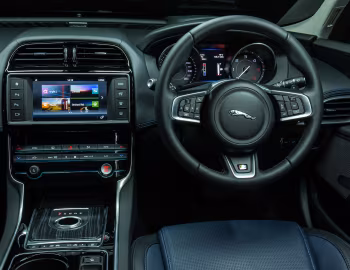 Panel frontal Jaguar XE 20d R-Sport [Australia] '2015–19