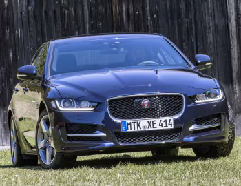 Jaguar XE 20d R-Sport AWD [Worldwide] '2015–19