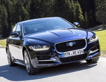 Jaguar XE 20d R-Sport AWD [Worldwide] '2015–19