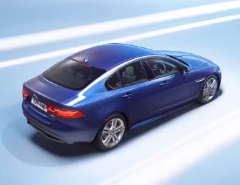 Jaguar XE 20d R-Sport [UK-spec] '2015–19