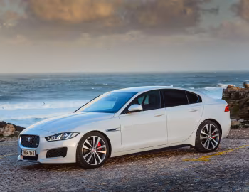 Jaguar XE S [Worldwide] '2015–19