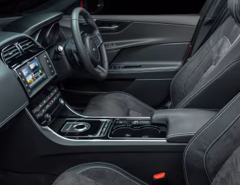 Interior Jaguar XE S [Australia] '2015–19