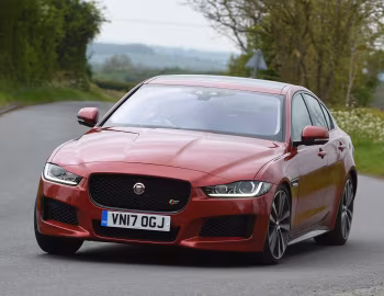 Jaguar XE S [UK-spec] '2015–19