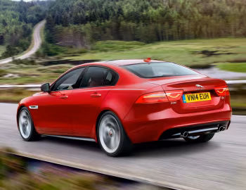 Jaguar XE S [Worldwide] '2015–19