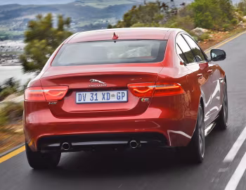 Jaguar XE S [South Africa] '2015–19