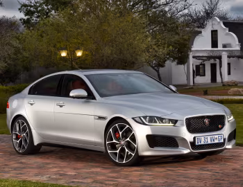 Jaguar XE S [South Africa] '2015–19