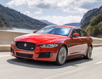 Jaguar XE S [Worldwide] '2015–19