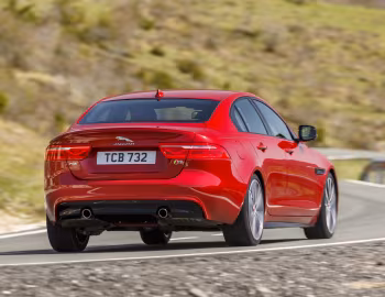 Jaguar XE S [Worldwide] '2015–19