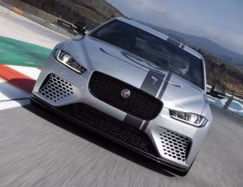 Jaguar XE SV Project 8 [Worldwide] (X760) '2017–19