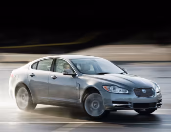 Jaguar XF [UK-spec] '2008–11