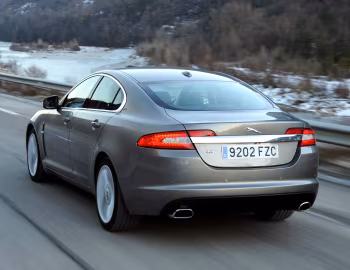 Jaguar XF '2008–11