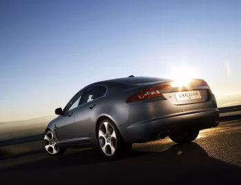 Jaguar XF '2008–11