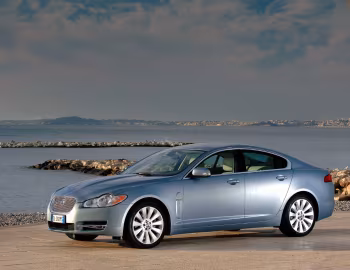 Jaguar XF '2008–11