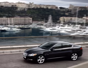 Jaguar XF '2008–11