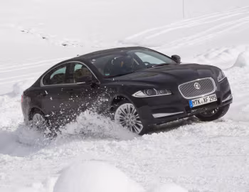 Jaguar XF 3.0 AWD '2012–15