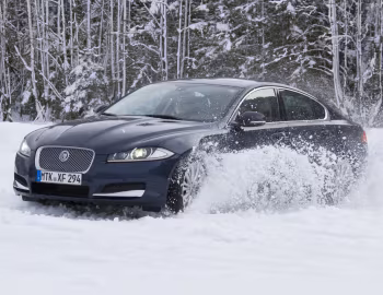 Jaguar XF 3.0 AWD '2012–15
