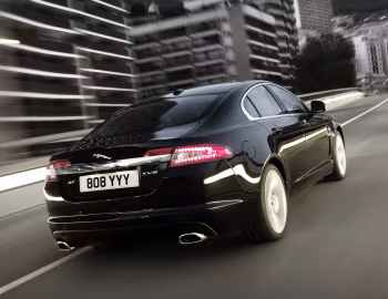 Jaguar XF '2008–11