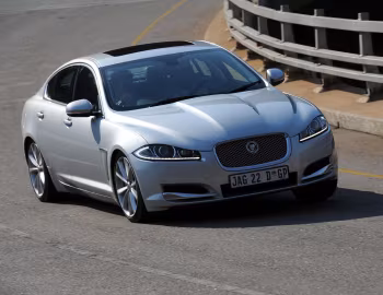 Jaguar XF [South Africa] '2011–15