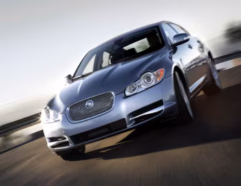 Jaguar XF '2008–11