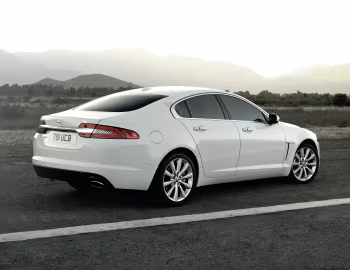 Jaguar XF [Worldwide] '2011–15