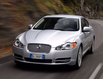 Jaguar XF '2008–11