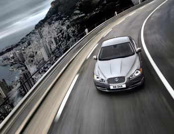 Jaguar XF '2008–11