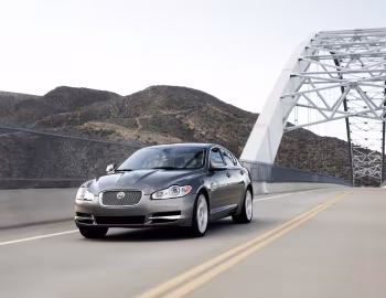 Jaguar XF '2008–11