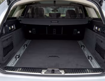 Ambos Jaguar XF 2.0d AWD R-Sport Sportbrake [UK-spec] '2017–20