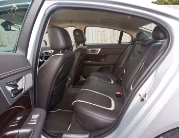 Interior Jaguar XF 2.2 Diesel [UK-spec] '05.2011–15