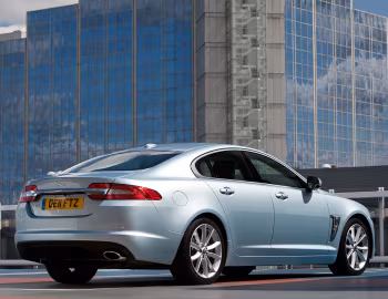 Jaguar XF 2.2 Diesel [UK-spec] '05.2011–15