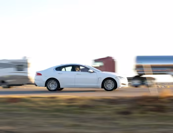 Jaguar XF 2.2 Diesel [UK-spec] '05.2011–15