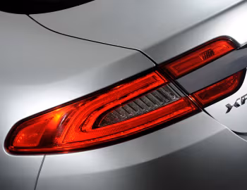 Jaguar XF 2.2 Diesel '2011–15