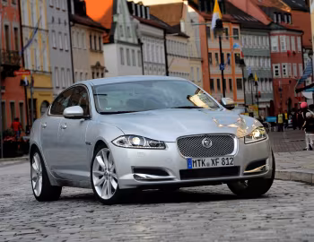 Jaguar XF 2.2 Diesel '2011–15