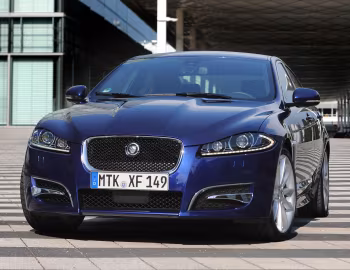 Jaguar XF 2.2 Diesel Option Pack '2011–15