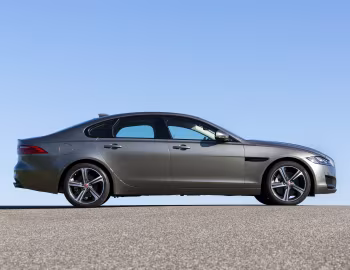 Jaguar XF 25d Portfolio [Worldwide] '2015–20