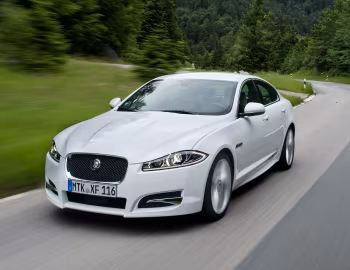 Jaguar XF 3.0 Diesel Option Pack '2011–15