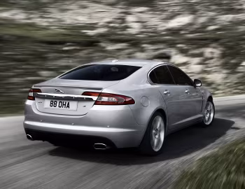 Jaguar XF Diesel S [Worldwide] '2009–11